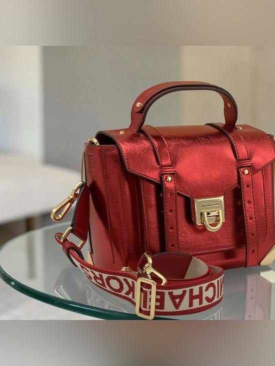 Michael Kors Handbags - Michael Kors Manhattan Medium Patent
Faux Leather Satchel